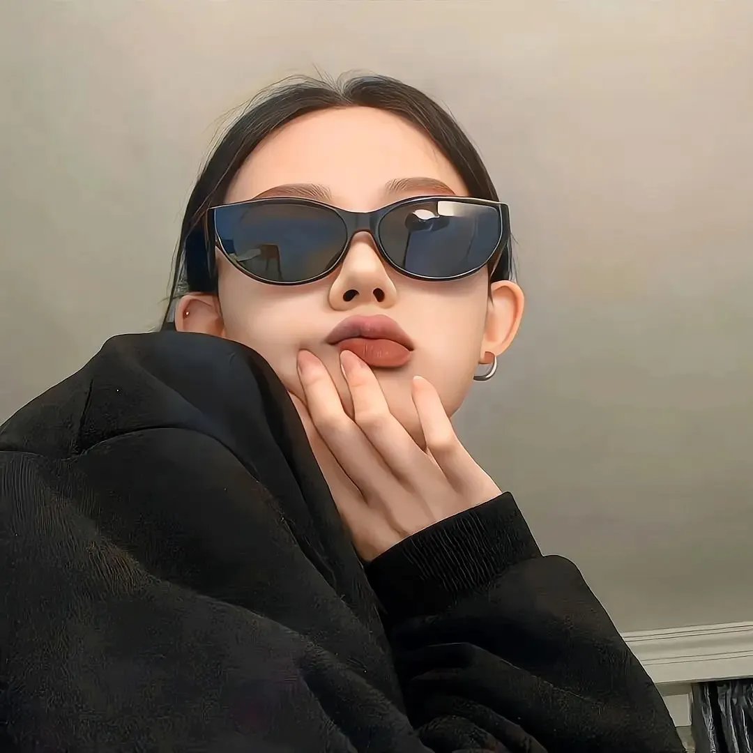 校园女生强袭者